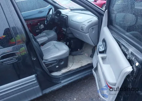 2002 Pontiac Montana M16 W/1Se Pkg. z USA, uszkodzony, nr VIN 1GMDX13EX2D323635